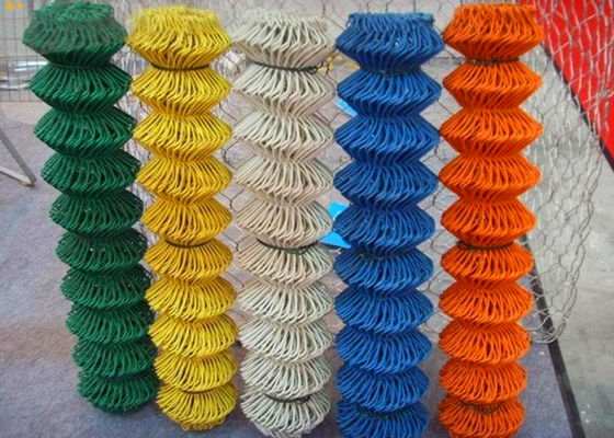 5mm Metal 4 Foot Chain Link Fence Pvc Diamond Mesh Fence Smooth Surface