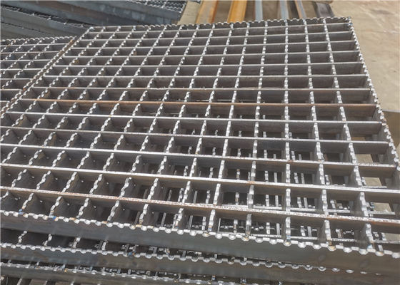پلت فرم آجدار راه پله فولادی مشبک گالوانیزه گرم غوطه ور 3X30