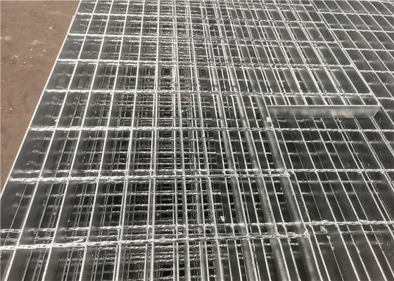 پلت فرم آجدار راه پله فولادی مشبک گالوانیزه گرم غوطه ور 3X30