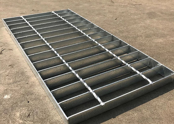 Q235 پلت فرم مشبک فولاد گالوانیزه داغ داغ 65x5mm