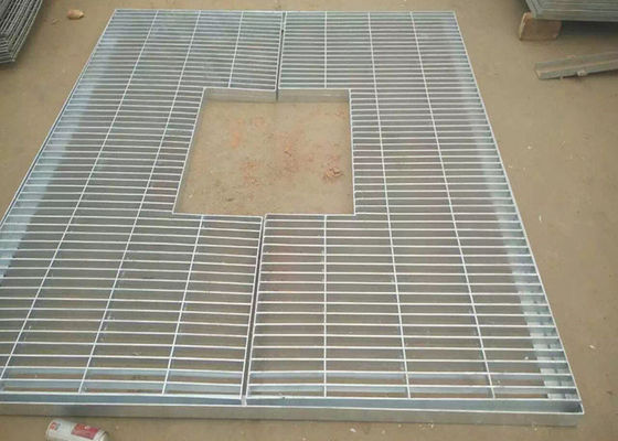 ضد زنگ SS316 طبقه فورج راهرو فولادی مشبک میله دندانه دار