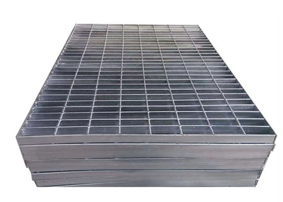 ISO9001 ضد زنگ راه باریک فولاد گریتینگ 8 * 8 میلی متر مشبک فلزی برای Driveway