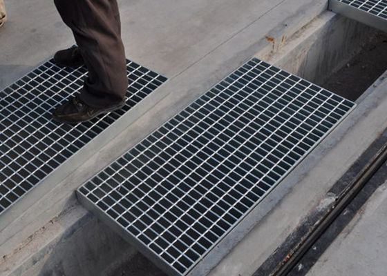 مقاومت در برابر ضربه در برابر نور سبک راه باریک Park Grain 30X100mm