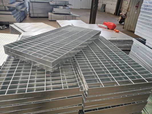 آج های راه پله مشبک غیر اسکی اسکراید مربع 40 میلی متر برای مهندسی بهداشت