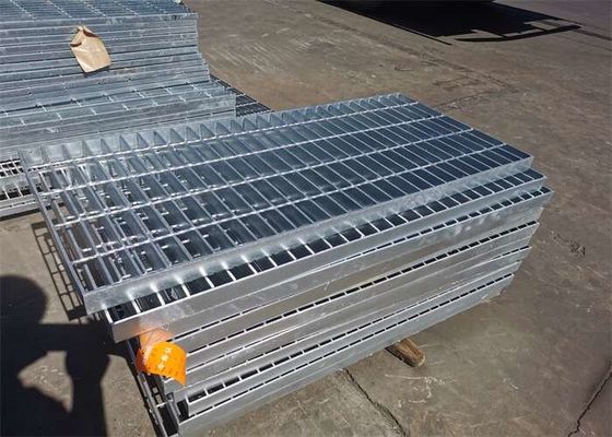 304 SS 316SS Carbon Steel Driveway Grates Grating 12m طول مقاومت بالا