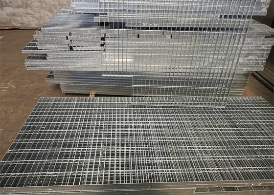 گریتینگ فولادی گالوانیزه داغ گریتینگ 25 * 3 میلی متر شکل سفارشی
