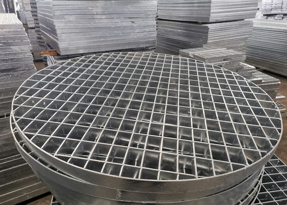 پوشش در فضای باز گرد گالوانیزه زهکشی Grates S304 فشار قفل شده است