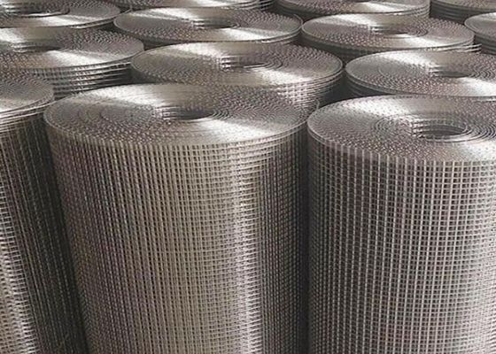 حصار سیم جوشکاری گالوانیزه گالوانیزه با روکش پی وی سی بافته ساده 1 اینچ X 1 اینچ